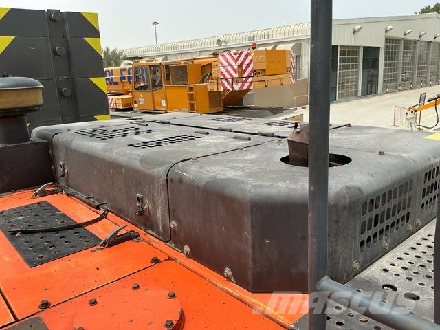 Hitachi ZX470LC-5G حفارات زحافة