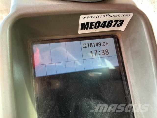 Hitachi ZX470LC-5G حفارات زحافة