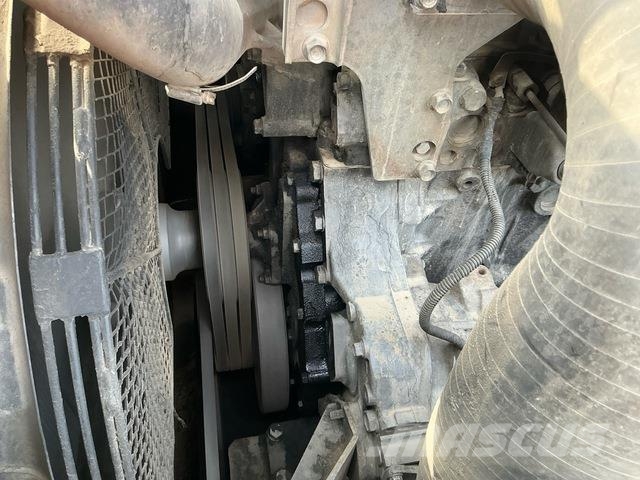 Hitachi ZX470LC-5G حفارات زحافة