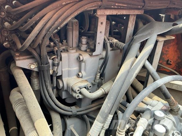 Hitachi ZX470LC-5G حفارات زحافة