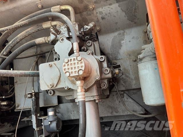 Hitachi ZX470LC-5G حفارات زحافة