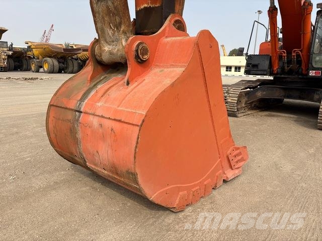 Hitachi ZX470LC-5G حفارات زحافة