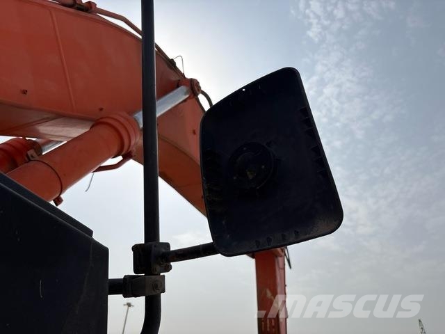 Hitachi ZX470LC-5G حفارات زحافة