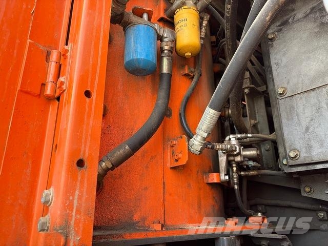 Hitachi ZX470LC-5G حفارات زحافة