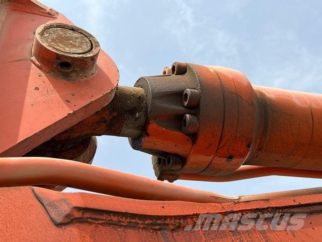 Hitachi ZX470LC-5G حفارات زحافة