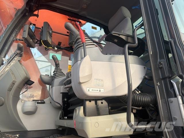 Hitachi ZX490LCH-6 Raupenbagger