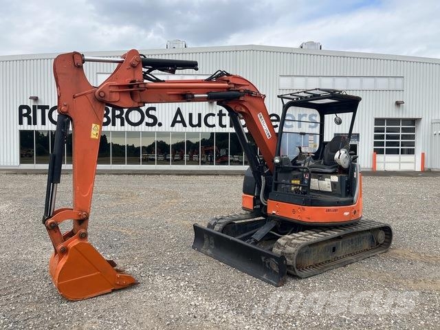 Hitachi ZX55UR-3 소형 굴삭기 7톤 미만