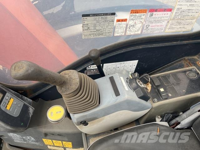 Hitachi ZX55UR-3 소형 굴삭기 7톤 미만