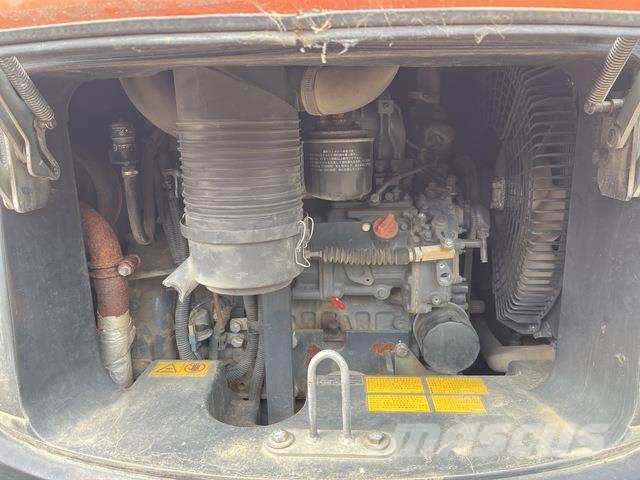 Hitachi ZX55UR-3 소형 굴삭기 7톤 미만