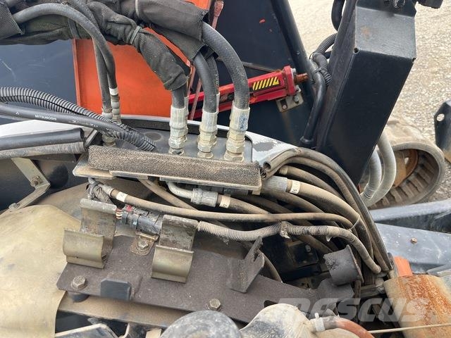 Hitachi ZX55UR-3 소형 굴삭기 7톤 미만