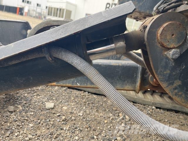 Hitachi ZX55UR-3 소형 굴삭기 7톤 미만