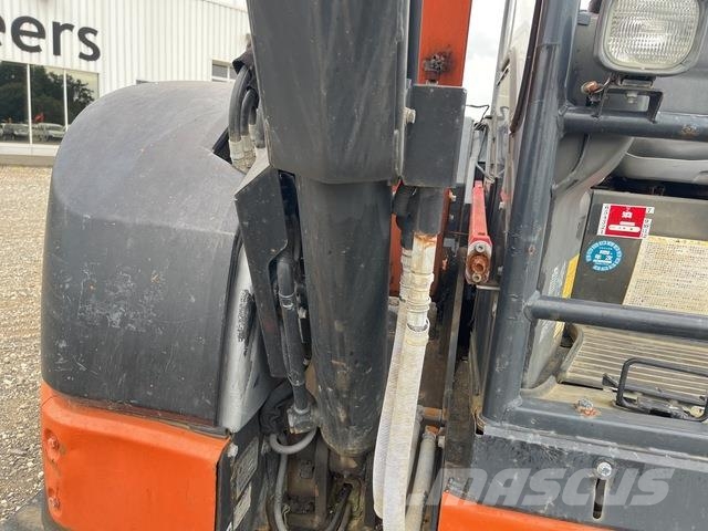 Hitachi ZX55UR-3 소형 굴삭기 7톤 미만