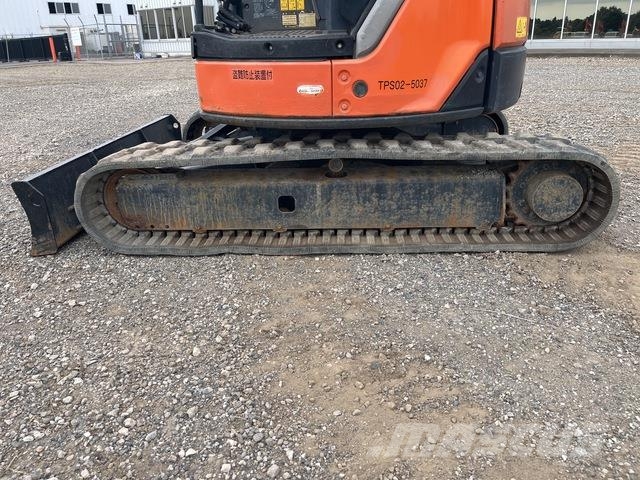 Hitachi ZX55UR-3 소형 굴삭기 7톤 미만