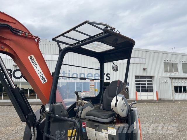 Hitachi ZX55UR-3 소형 굴삭기 7톤 미만