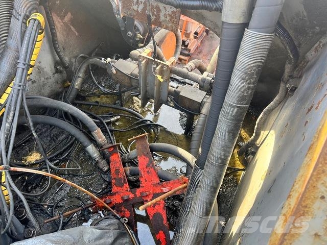 Hitachi Zx850H Beltegraver