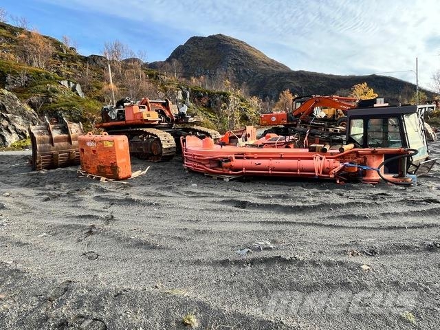 Hitachi Zx850H Beltegraver