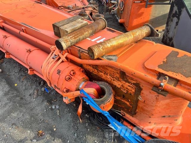 Hitachi Zx850H Beltegraver