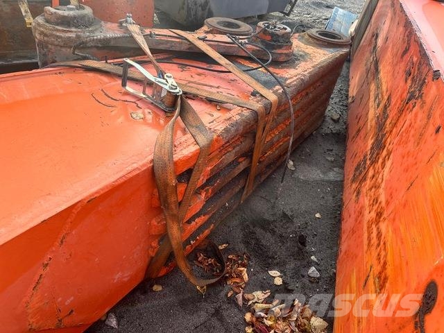 Hitachi Zx850H Beltegraver