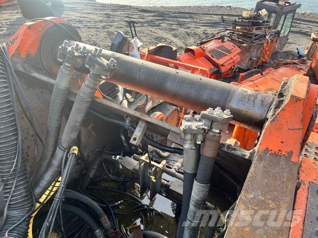 Hitachi Zx850H Beltegraver