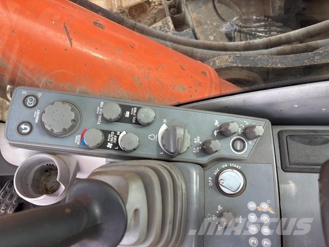 Hitachi ZX870H-3 Crawler excavators