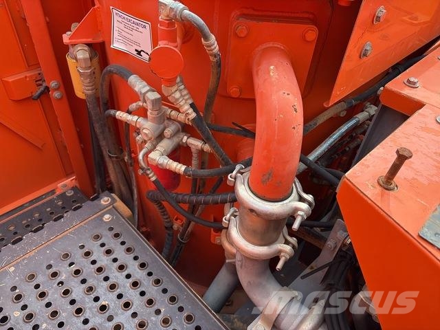 Hitachi ZX870H-3 Crawler excavators