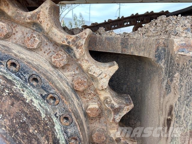 Hitachi ZX870H-3 Crawler excavators