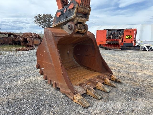 Hitachi ZX870H-3 Crawler excavators