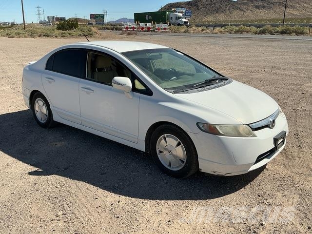 Honda Civic Hybrid Автомобілі