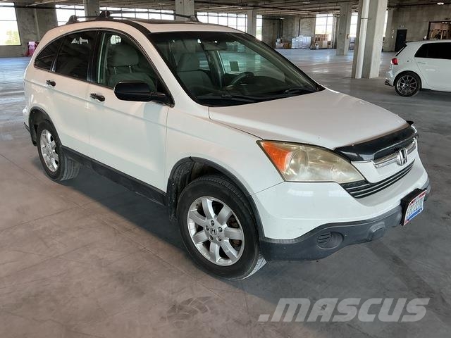 Honda CR-V Lengvieji automobiliai