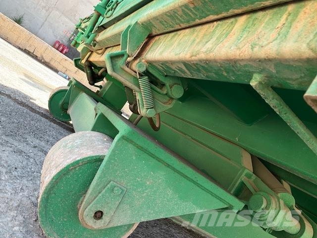 Hooklift Dump Body Chasis y suspención