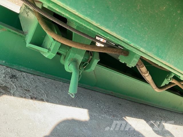 Hooklift Dump Body Chasis y suspención
