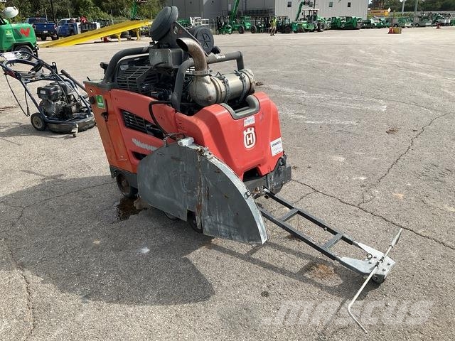 Husqvarna FS7000D Construcción - Otros