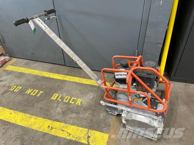 Husqvarna Soff-Cut 150 Būvniecība- Citi