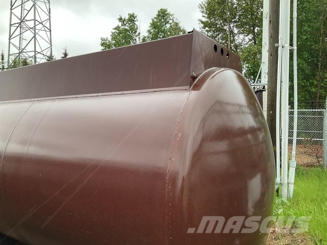 Hydraulic 21.5 cu Steel Tank To Fit Truck (Unused) Transportes - Outros