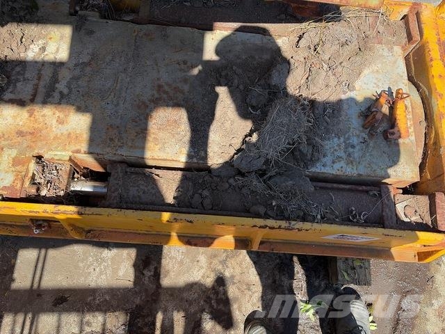 Hydraulic Casing Hammer (Inoperable) Other