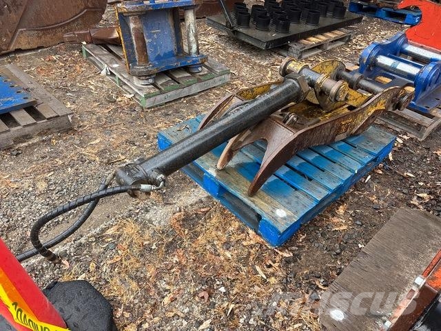 Hydraulic Excavator Thumb - Fits Cat 314 Kāpurķēžu ekskavatori