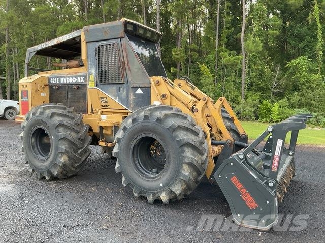 Hydro-Ax 421E Metsä murskaimet