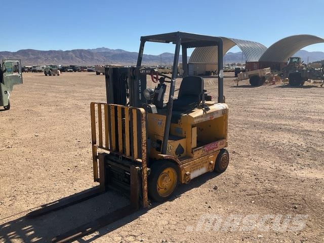 Hyster E40XL Elmotviktstruckar