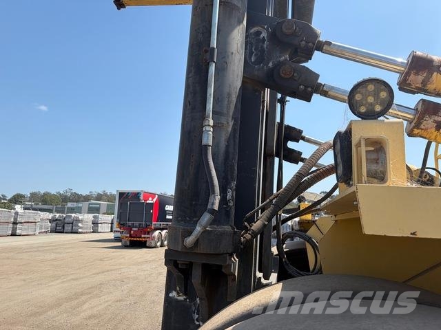 Hyster H48.00E-16CH Reachstackers