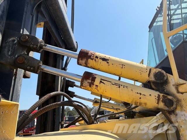Hyster H48.00E-16CH Reachstackers