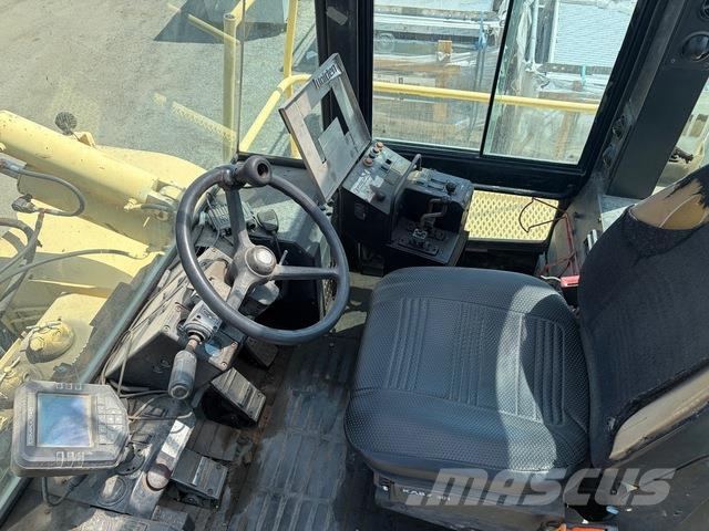 Hyster H48.00E-16CH Reachstackers