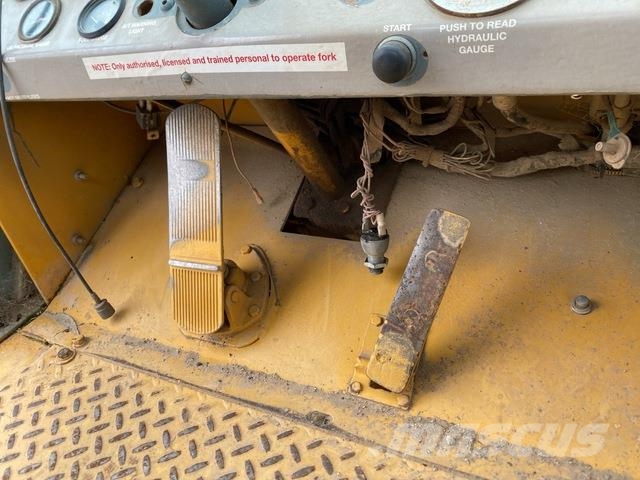 Hyster H800A Counterbalance Kontinkäsittelytrukit