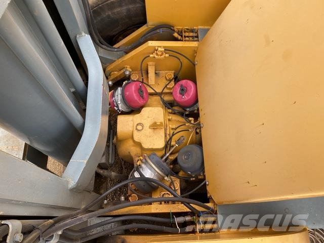 Hyster H800A Counterbalance Kontinkäsittelytrukit