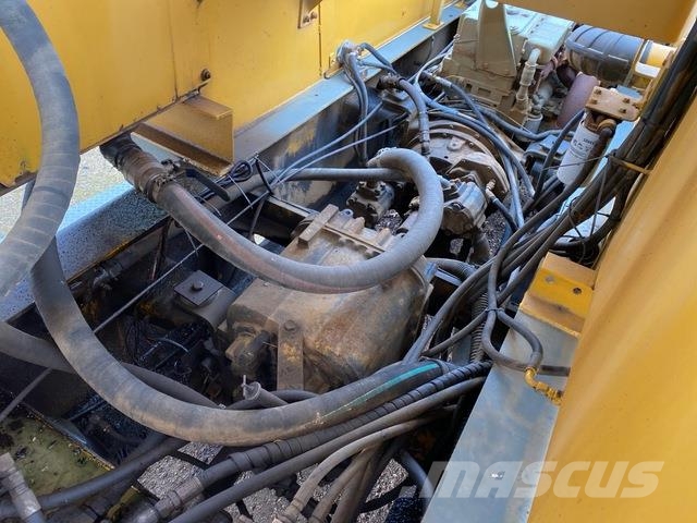 Hyster H800A Counterbalance Kontinkäsittelytrukit