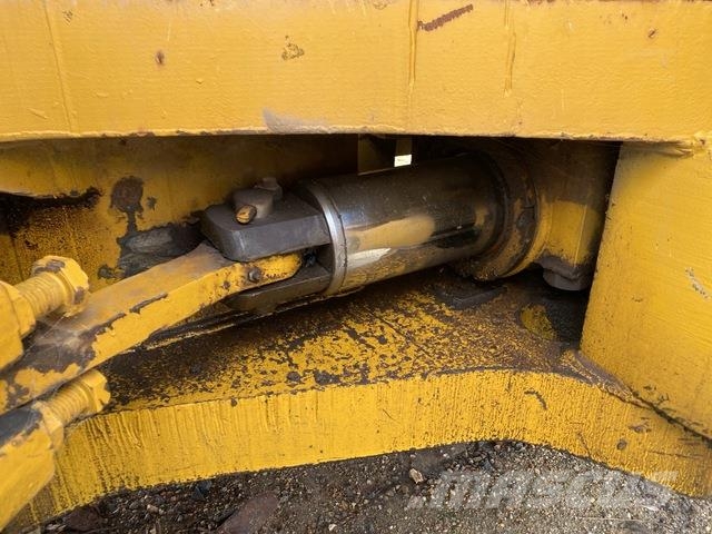 Hyster H800A Counterbalance Kontinkäsittelytrukit