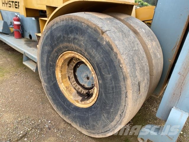 Hyster H800A Counterbalance Kontinkäsittelytrukit