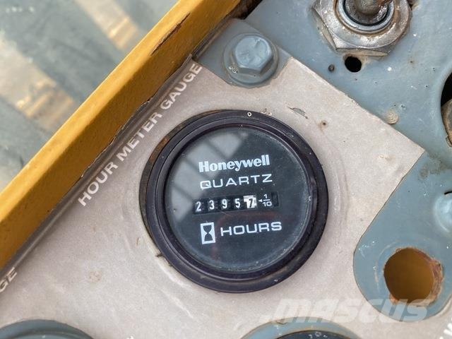 Hyster H800A Counterbalance Kontinkäsittelytrukit
