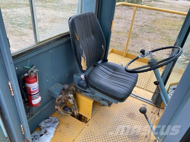 Hyster H800A Counterbalance Kontinkäsittelytrukit