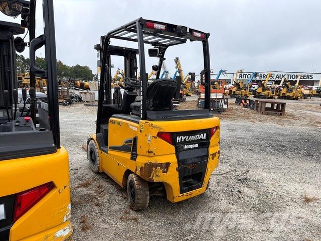 Hyundai 25B-9 شاحنات ذات رافعات شوكية تعمل بالكهرباء
