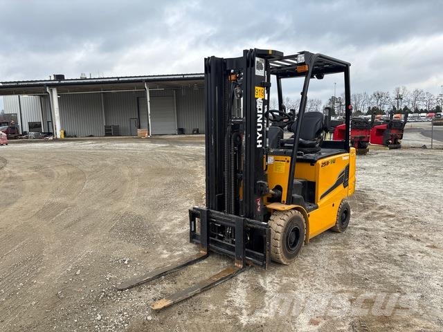 Hyundai 25B-9U شاحنات ذات رافعات شوكية تعمل بالكهرباء